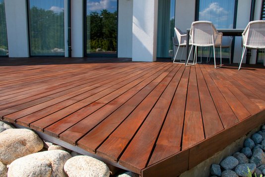 garten-einrichten-wohnen-terrasse-holz Terrasse